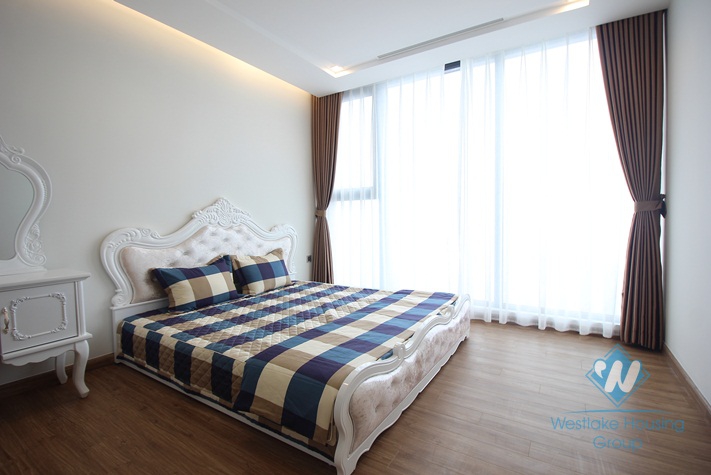 Beautiful four bedrooms apartment for rent in Vinhome Metropolis, Ba Dinh district, Ha Noi.